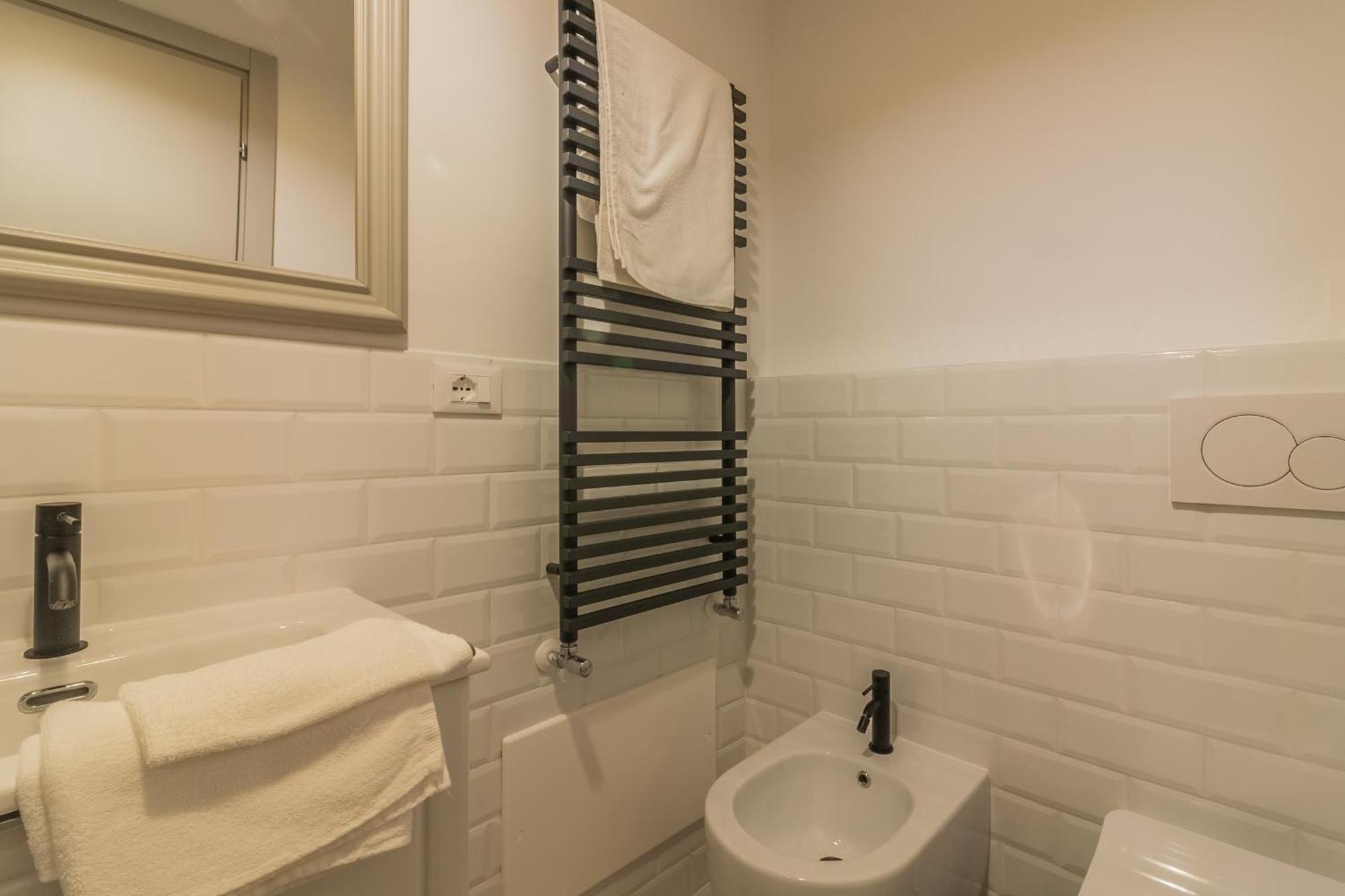 Blu Como Lake Apartment Ngoại thất bức ảnh